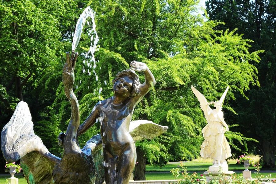 Warsaw: Skip-the-Line Wilanow Palace & Gardens Private Tour - Should You Book This Wilanów Palace Private Tour?