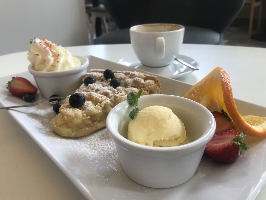 Warsaw: Traditional Food Tour with Old Town Sightseeing - Key highlights to expect on this Warsaw food tour