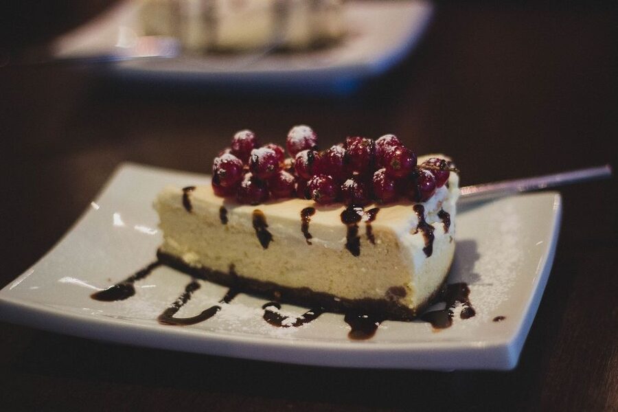 Warsaw: Traditional Food Tour with Old Town Sightseeing - Weather, comfort, and other practical tips that protect your experience