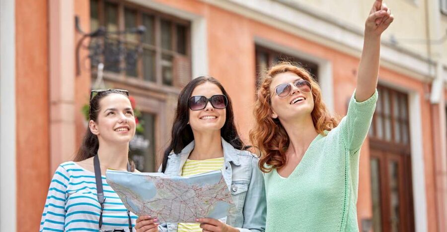 Warsaw Uprising and WWII Old Town Walking Tour with Museum - Key Things You’ll Notice on This Tour