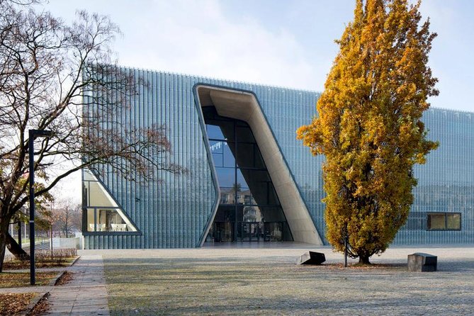 Warsaw Uprising Museum (1944) + POLIN Museum: PRIVATE TOUR /inc. Pick-up/ - A Quick Real-World Note on Guides