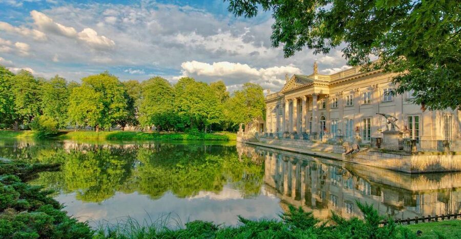 Warsaw: Warsaw Historical Group Tour with Pickup & Drop-Off - Key stops and why they matter