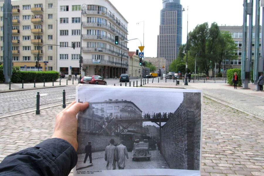 Warsaw: WWII Private Tour by Retro Minibus with Hotel Pickup - The Warsaw Uprising of 1944: The Last Bid for Independence