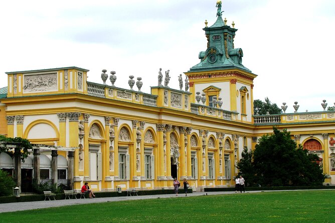 Wilanów Royal Palace + Polish Vodka Museum: SMALL GROUP /inc. Pick-up/ - Wilanów Palace Highlights: White Hall, Chapels, and Baroque Gardens