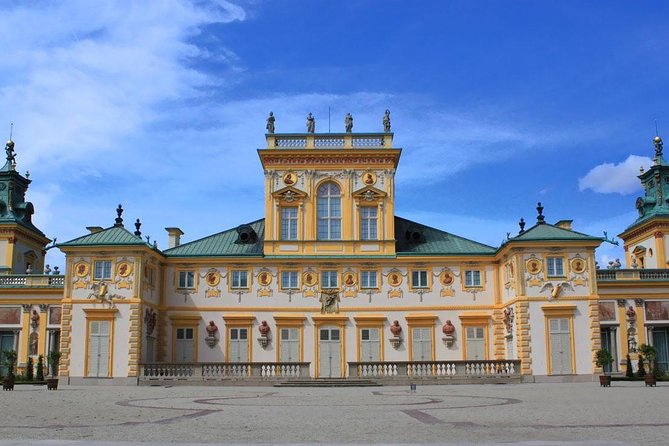 Wilanow Royal Palace : SMALL GROUP /inc. Pick-up/ - Door-to-door pickup turns “hard to reach” into easy