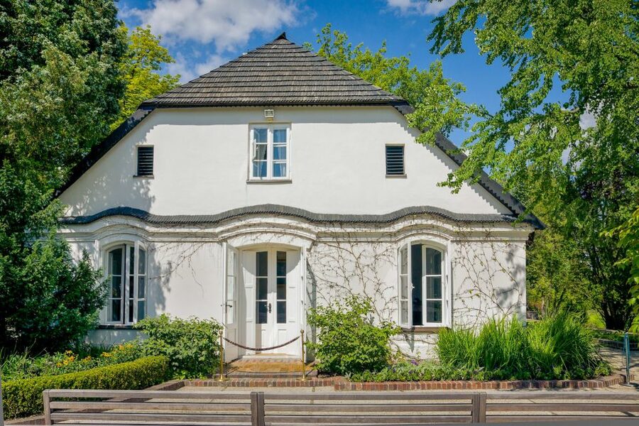 Zelazowa Wola: Frederic Chopin Half-Day Private Tour - Private Tour Logistics: Comfortable Ride, No Ticket Line, One Focus